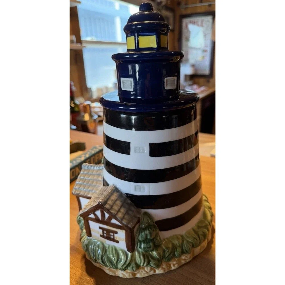 Bico China lighthouse cookie